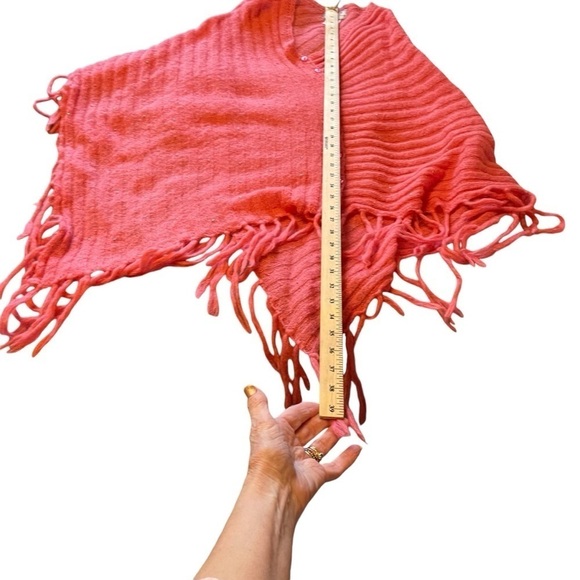 April Cornell Coral Asymmetrical Knit Poncho with Fringe-Tiny Beads throughout - Picture 4 of 7